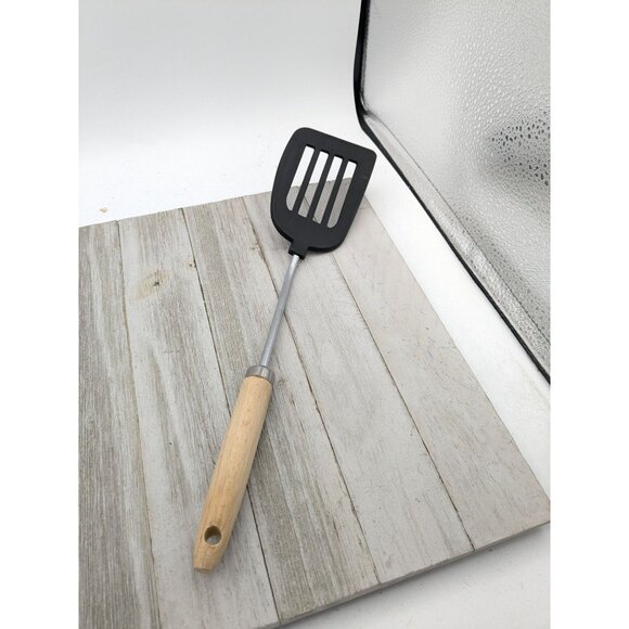 Vintage Unbranded Angled Nylon Spatula Flipper Black Slotted Wood Handle 13" - Picture 1 of 7